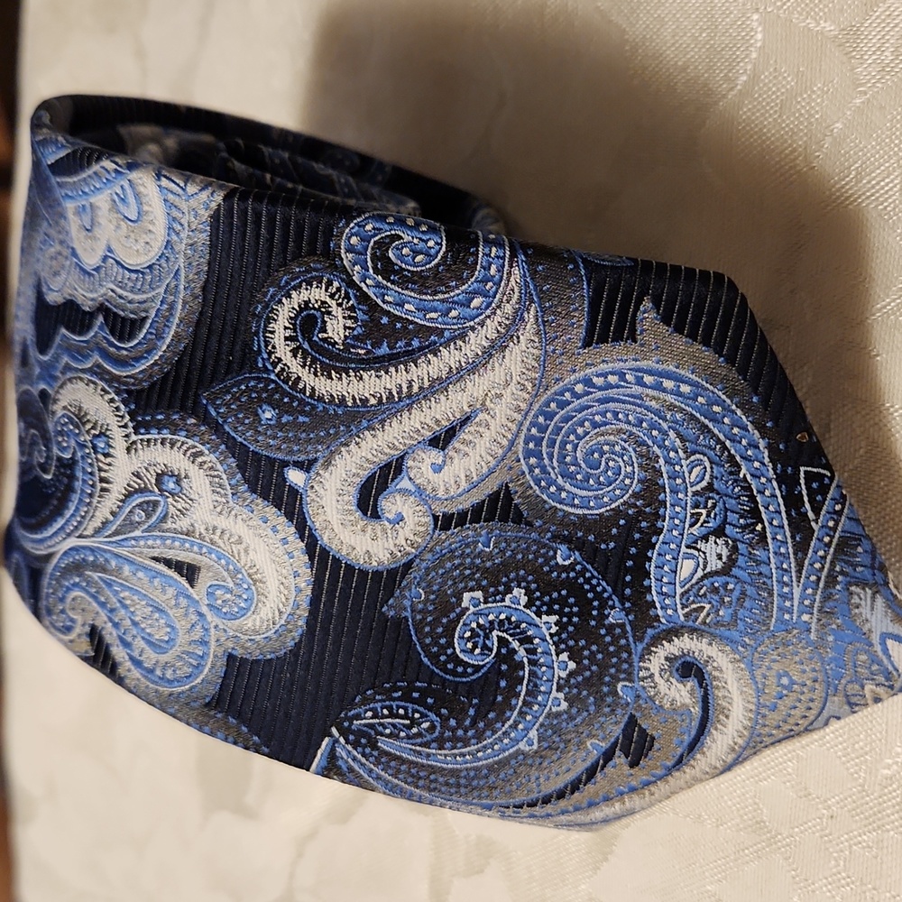 Bergamo New York Vintage Tie